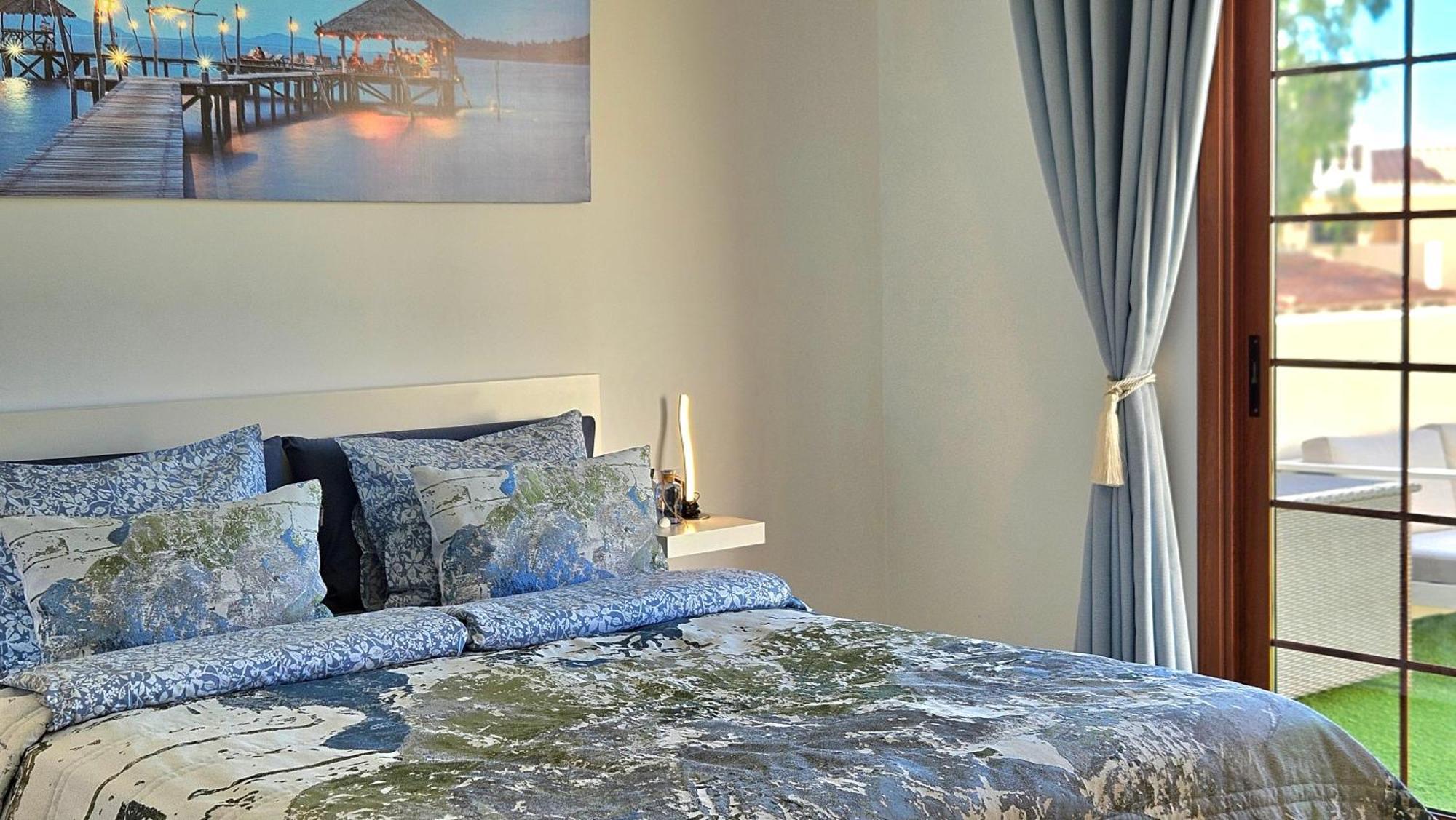 Paulmarie Ocean View Apartament